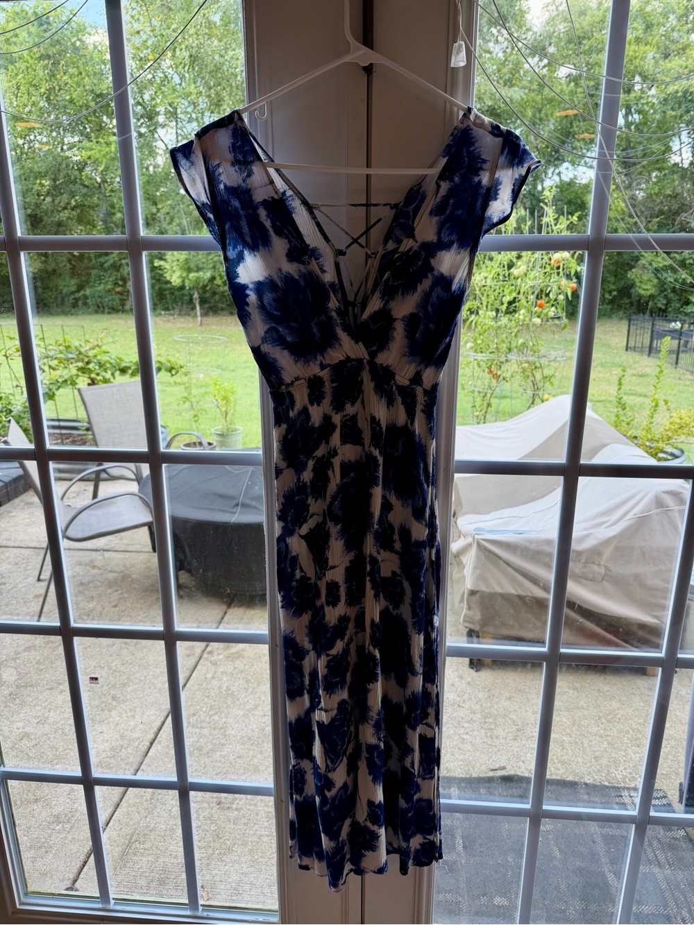 Billabong Blue and White Tie-Back V-Neck Maxi Dress